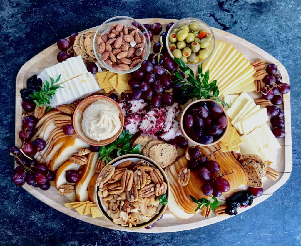 The Art of Creating a Mouthwatering Cheese Platter: Tips and Tricks